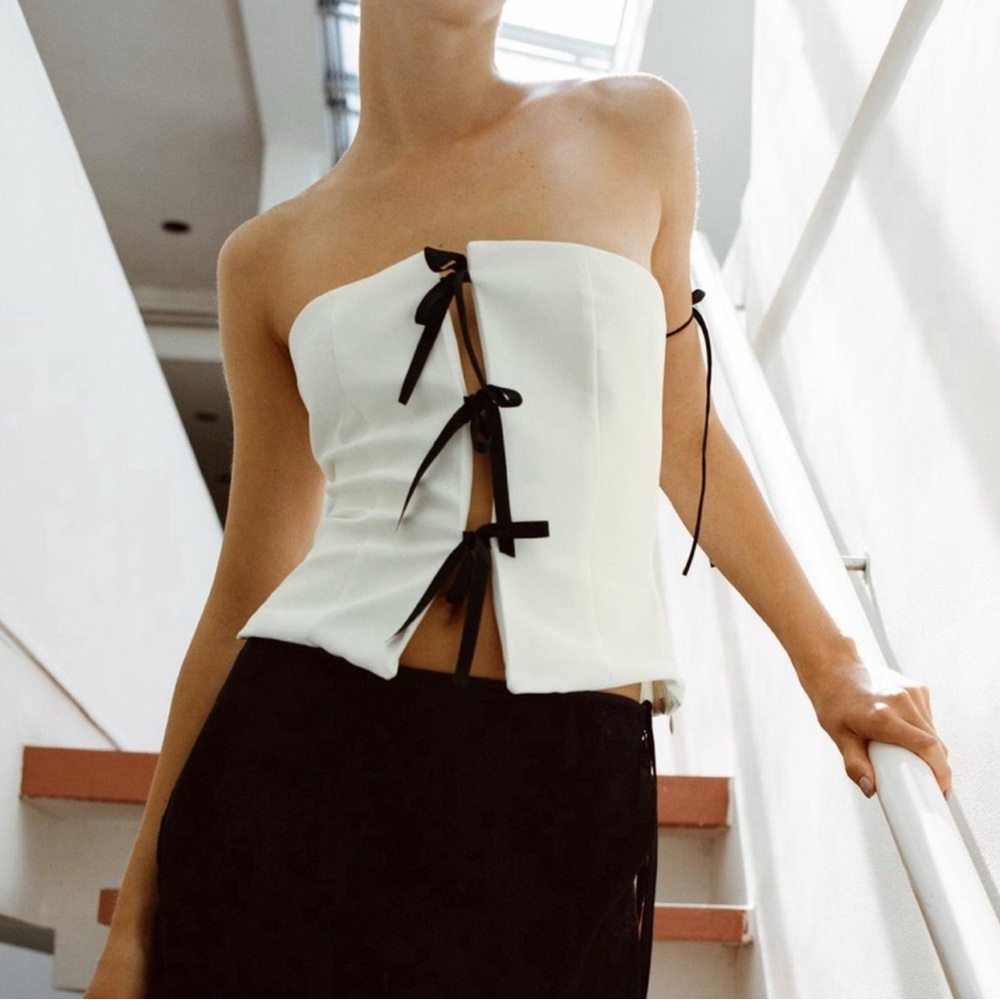 Zara White Bow Corset